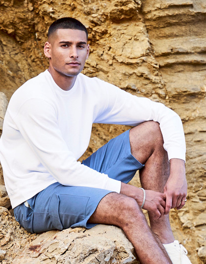 Classic Set-in Sweat